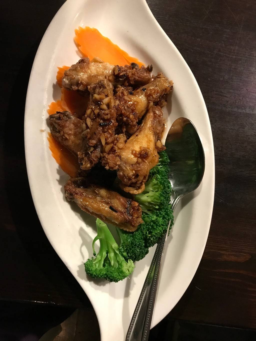 Mint Leaf Thai Cuisine | restaurant | 712 E Balboa Blvd, Newport Beach, CA 92661, USA | 9496759995 OR +1 949-675-9995