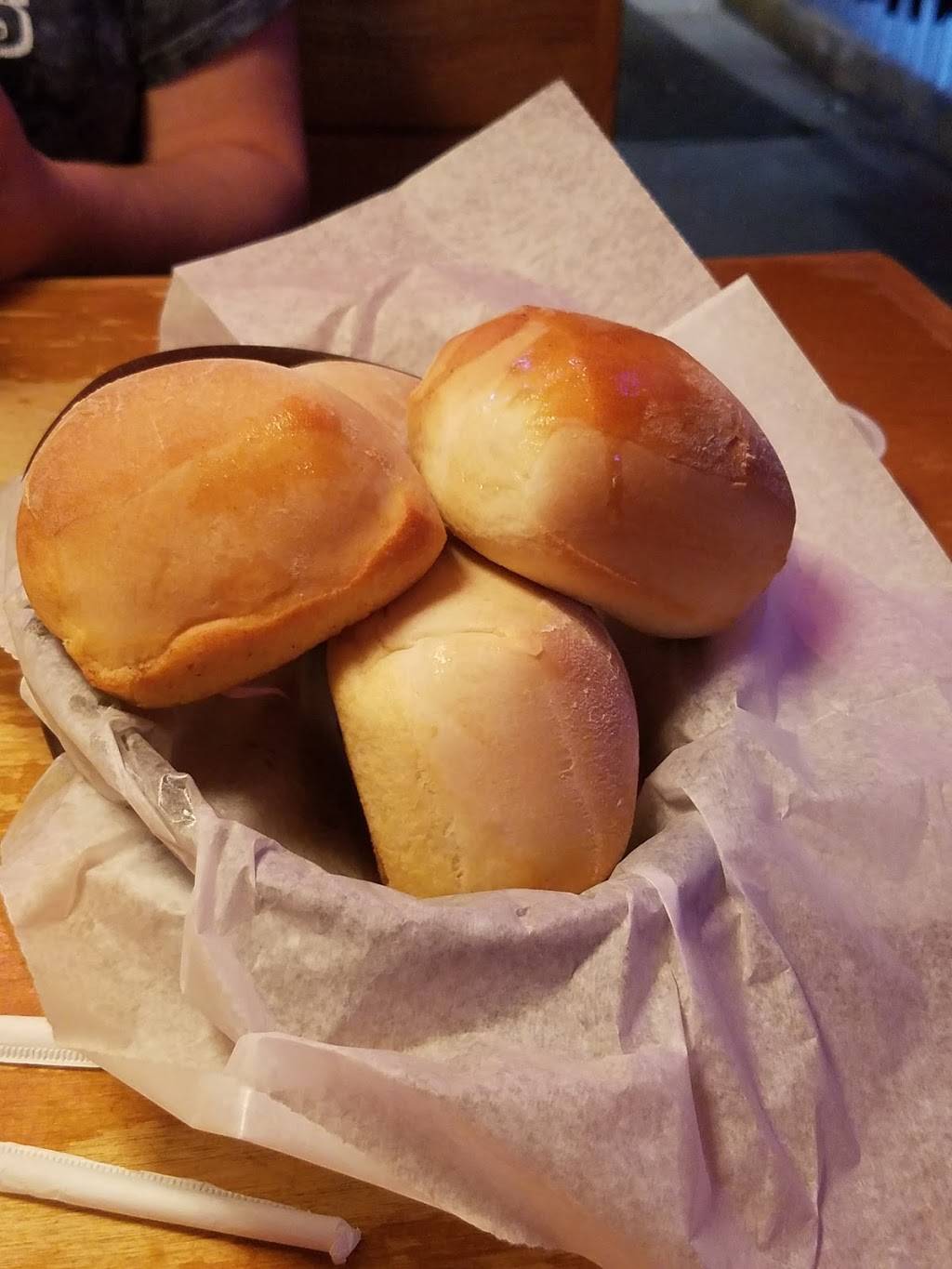 Texas Roadhouse | restaurant | 130 Justice Way, Pikeville, KY 41501, USA | 6064330008 OR +1 606-433-0008