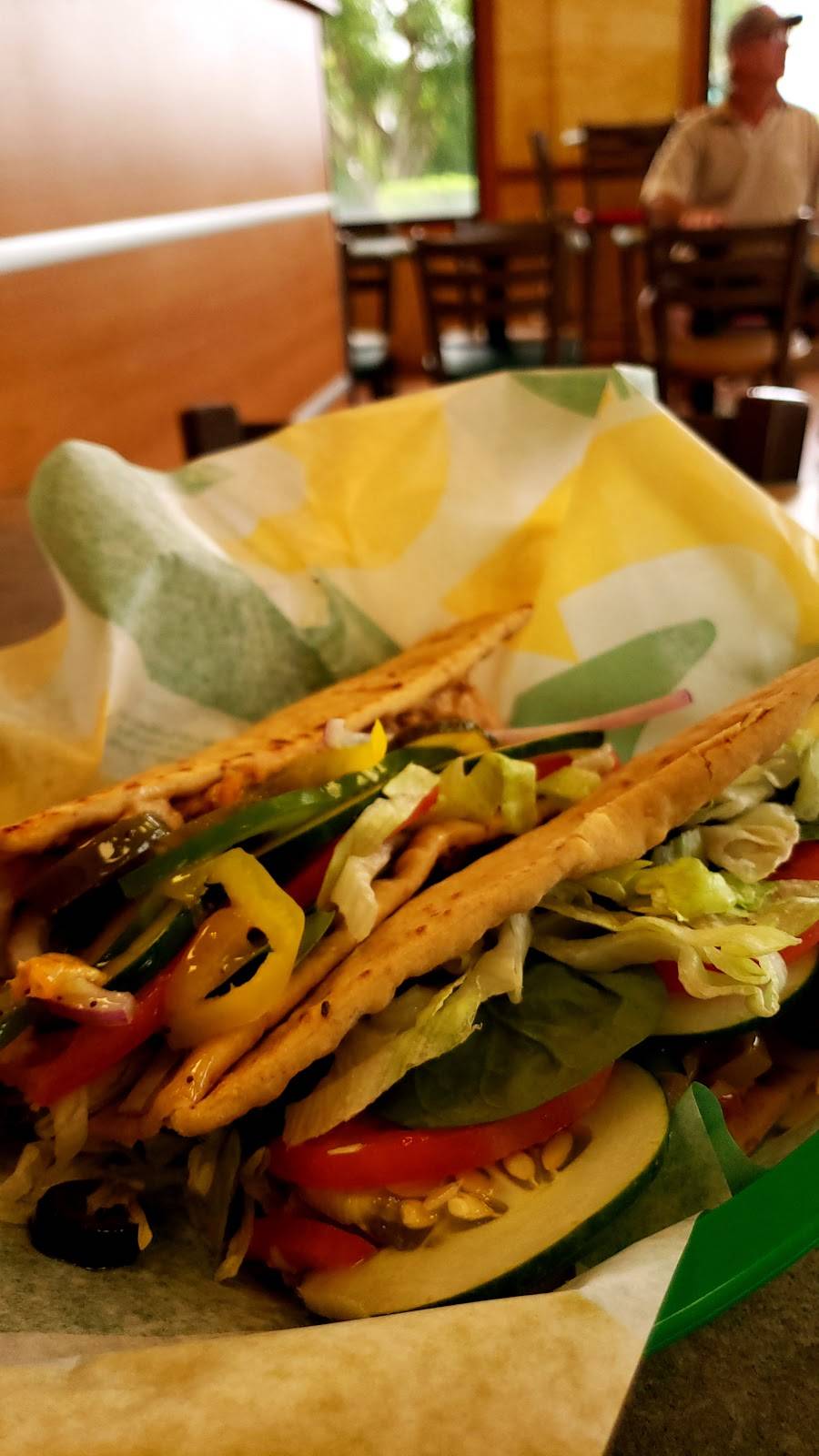 Subway | restaurant | 208 W Guava St, Lady Lake, FL 32159, USA | 3527504929 OR +1 352-750-4929