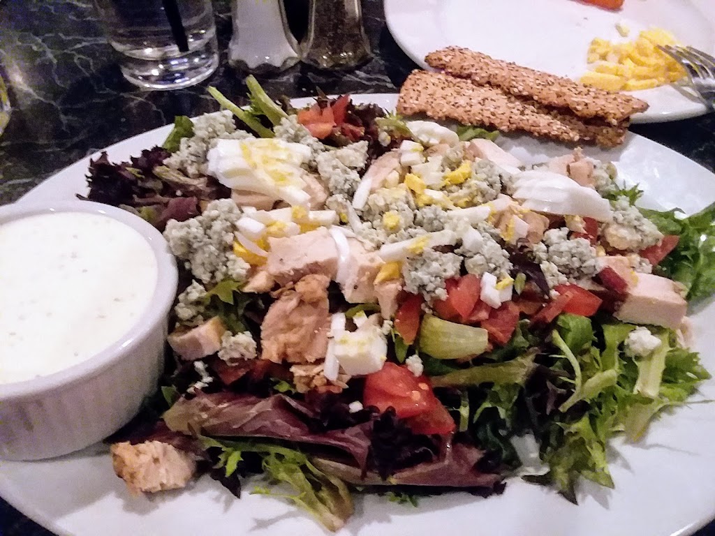 Wilburs Grill | restaurant | 4855 E Broadway Blvd, Tucson, AZ 85711, USA | 5207456500 OR +1 520-745-6500