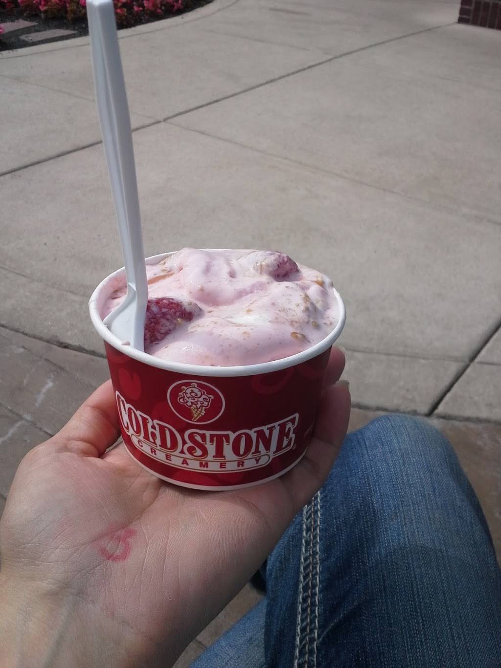Cold Stone Creamery | bakery | 1650 Deming Way Ste 102, Middleton, WI 53562, USA | 6088310332 OR +1 608-831-0332