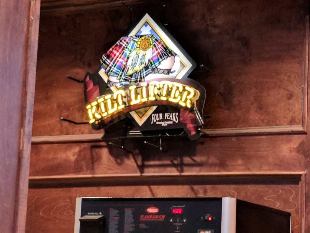 Barros Pizza | restaurant | 5884 W Arizona Pavilions Dr, Marana, AZ 85743, USA | 5206823969 OR +1 520-682-3969