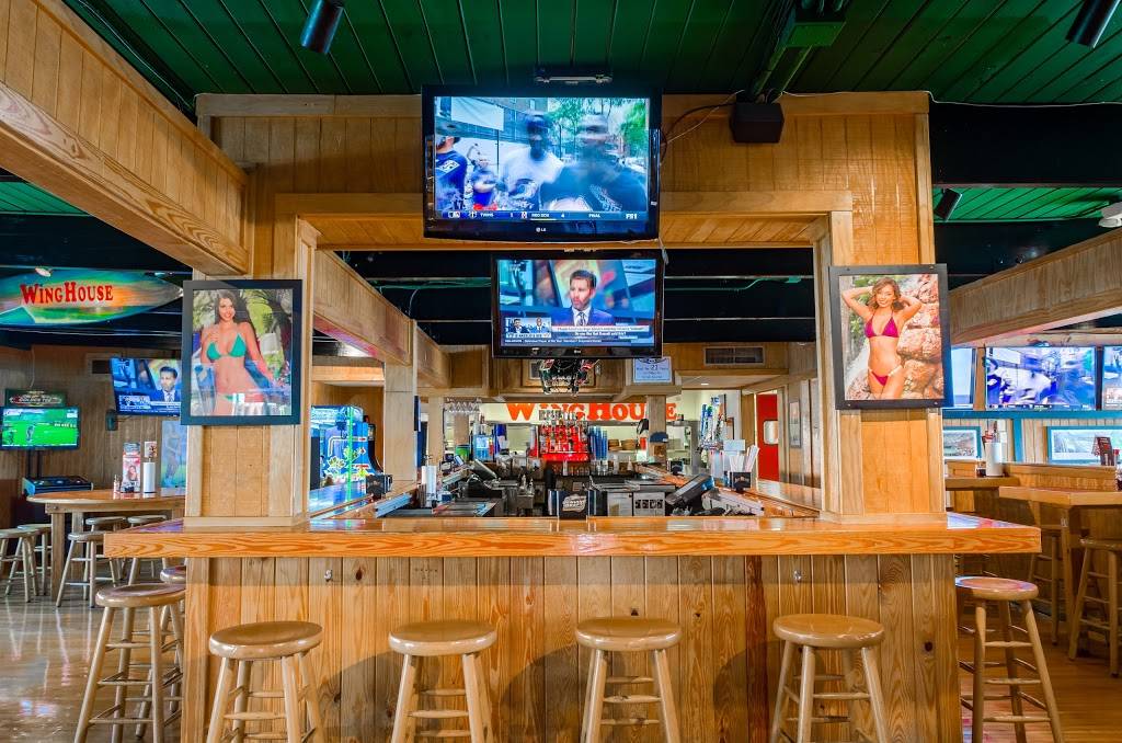 The WingHouse of Palm Harbor | restaurant | 34900 US-19, Palm Harbor, FL 34684, USA | 7277847706 OR +1 727-784-7706