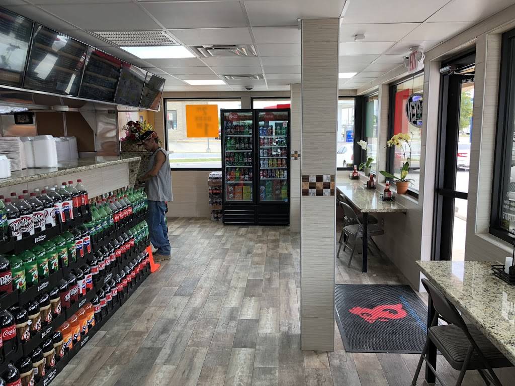 Lisas Chicken | restaurant | 3413 Mansfield Hwy, Fort Worth, TX 76119, USA | 8174130776 OR +1 817-413-0776