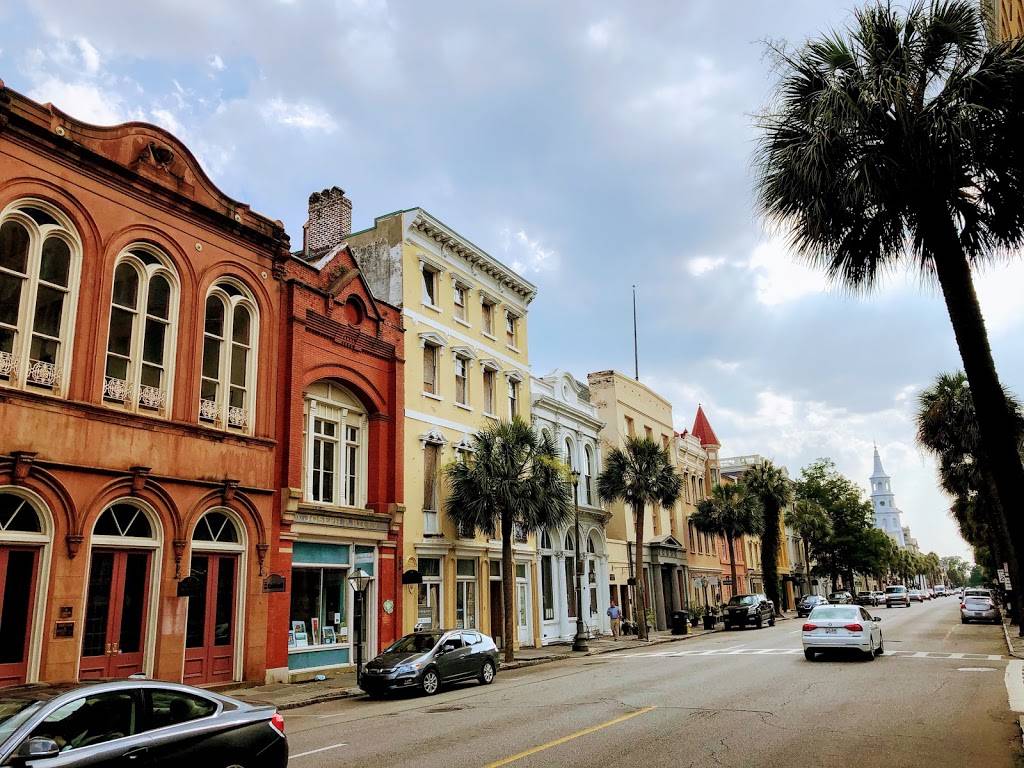 Oak Steakhouse | restaurant | 17 Broad St, Charleston, SC 29401, USA | 8437224220 OR +1 843-722-4220