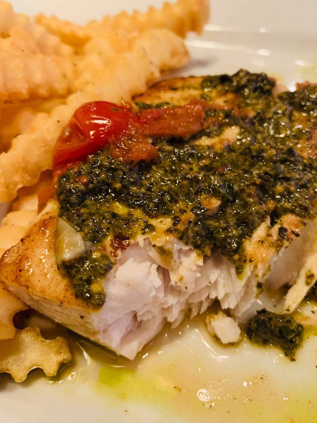 4 Brothers Bar & Grill | restaurant | 1430 Two Rivers Blvd, Le Mars, IA 51031, USA | 7125484444 OR +1 712-548-4444