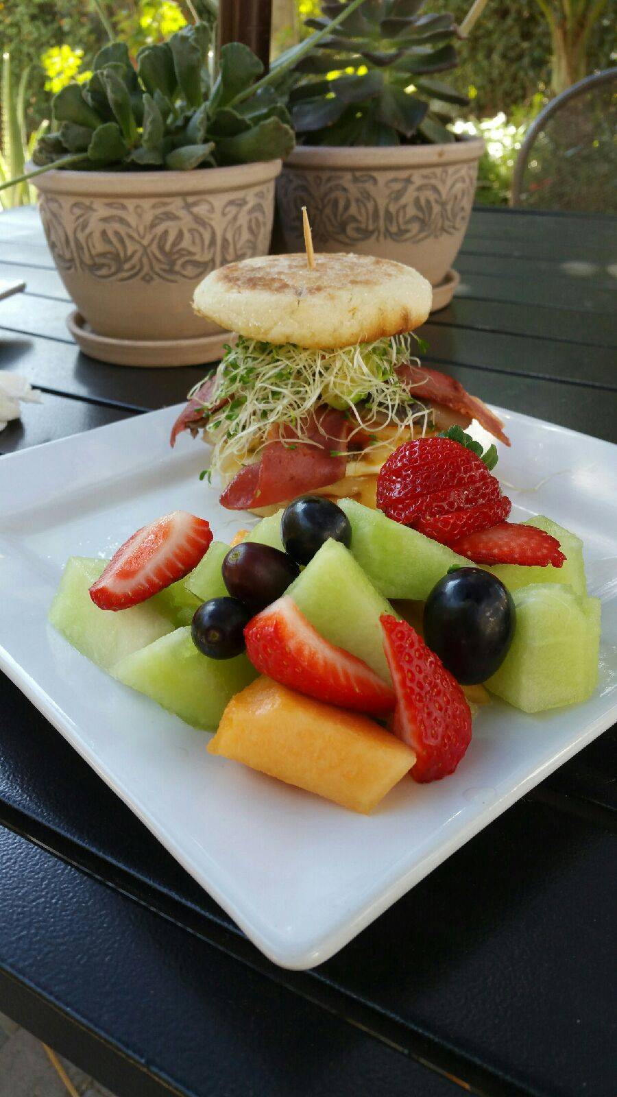 MexCocina Cafe | restaurant | 2714 W Burbank Blvd, Burbank, CA 91505, USA | 8188450561 OR +1 818-845-0561