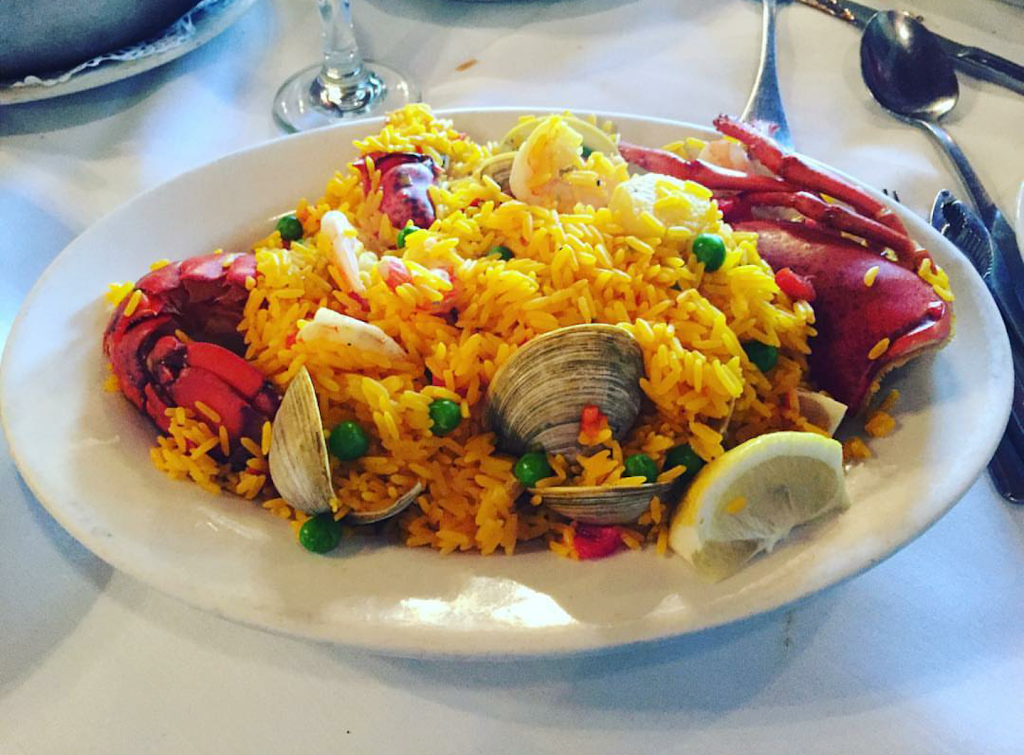 La Candela Espanola | restaurant | 3923 Amboy Rd, Staten Island, NY 10308, USA | 7183568798 OR +1 718-356-8798