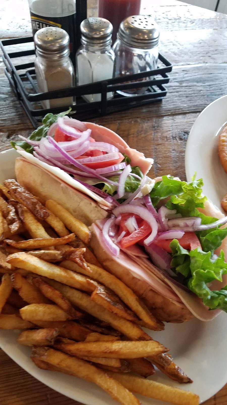 DAlessios Wood-Fired Pizza | restaurant | 206 Duke St, Stevensville, MD 21666, USA | 4432493366 OR +1 443-249-3366