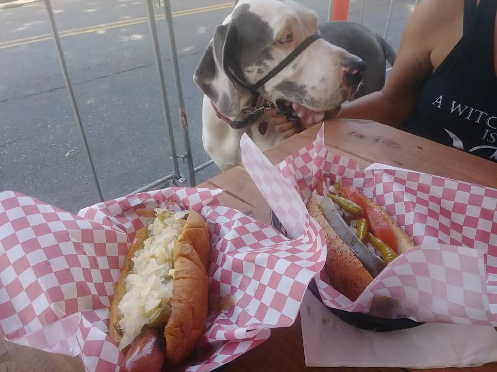 Hot Dog Energy | restaurant | 8408 N Lombard St, Portland, OR 97203, USA | 9712795338 OR +1 971-279-5338
