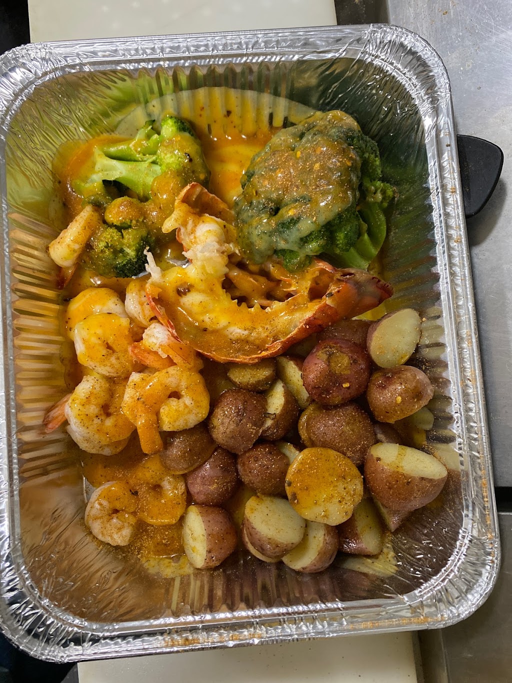 67 seafood market | restaurant | 6658 S Cottage Grove Ave, Chicago, IL 60637, USA | 7738912919 OR +1 773-891-2919