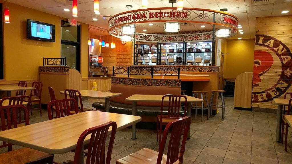 Popeyes Louisiana Kitchen | restaurant | 5011 W Irlo Bronson Memorial Hwy, Kissimmee, FL 34746, USA | 4075071033 OR +1 407-507-1033