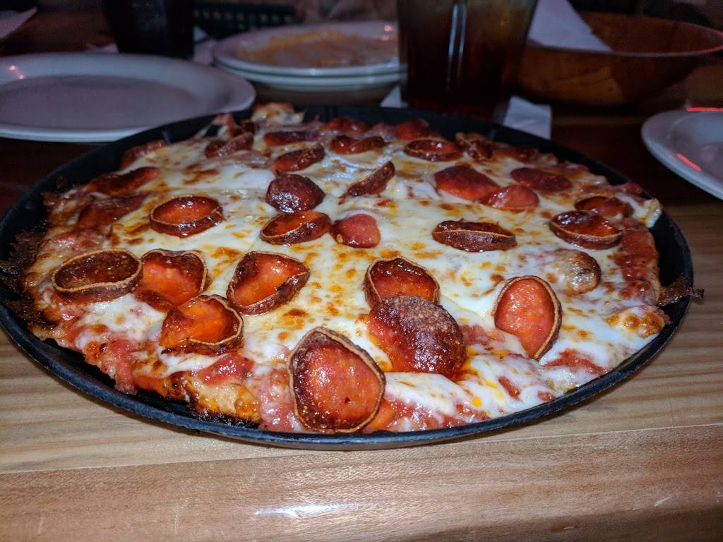 Roosters | restaurant | 897 City Park Ave, Columbus, OH 43206, USA | 6144448848 OR +1 614-444-8848