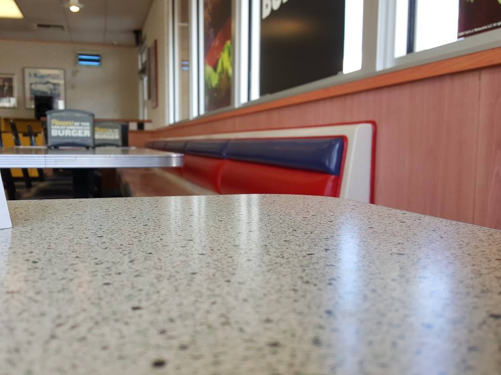 Carls Jr. #7447 | restaurant | 1401 N Renaissance Blvd NE, Albuquerque, NM 87107, USA | 5053412322 OR +1 505-341-2322