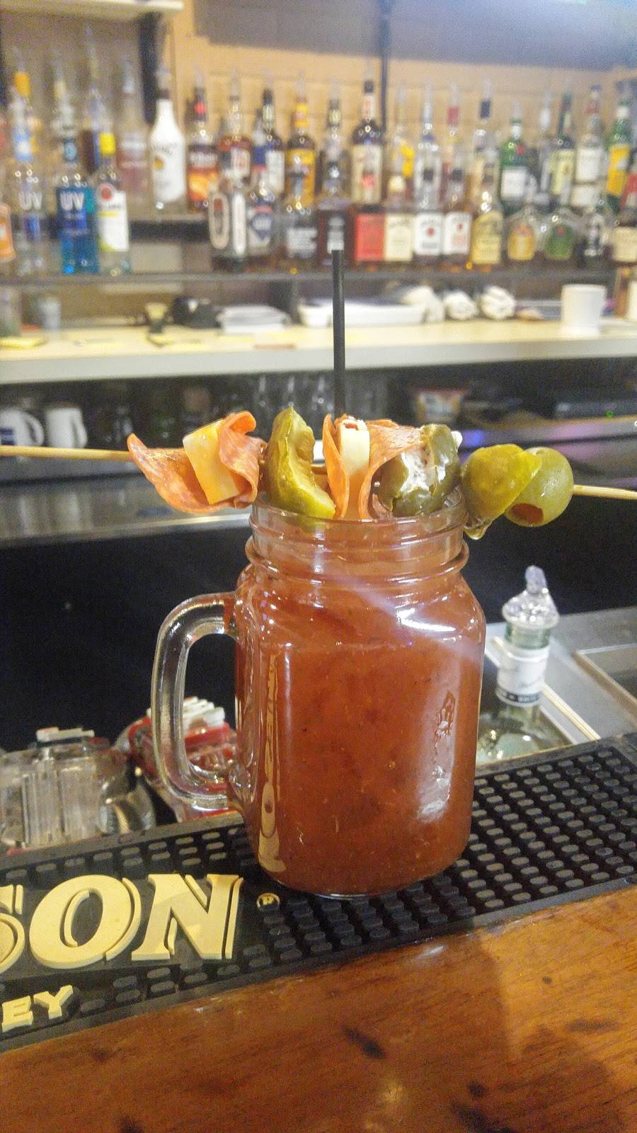 46 Bar | restaurant | 3015 E Apple Ave, Muskegon, MI 49442, USA | 2317667478 OR +1 231-766-7478