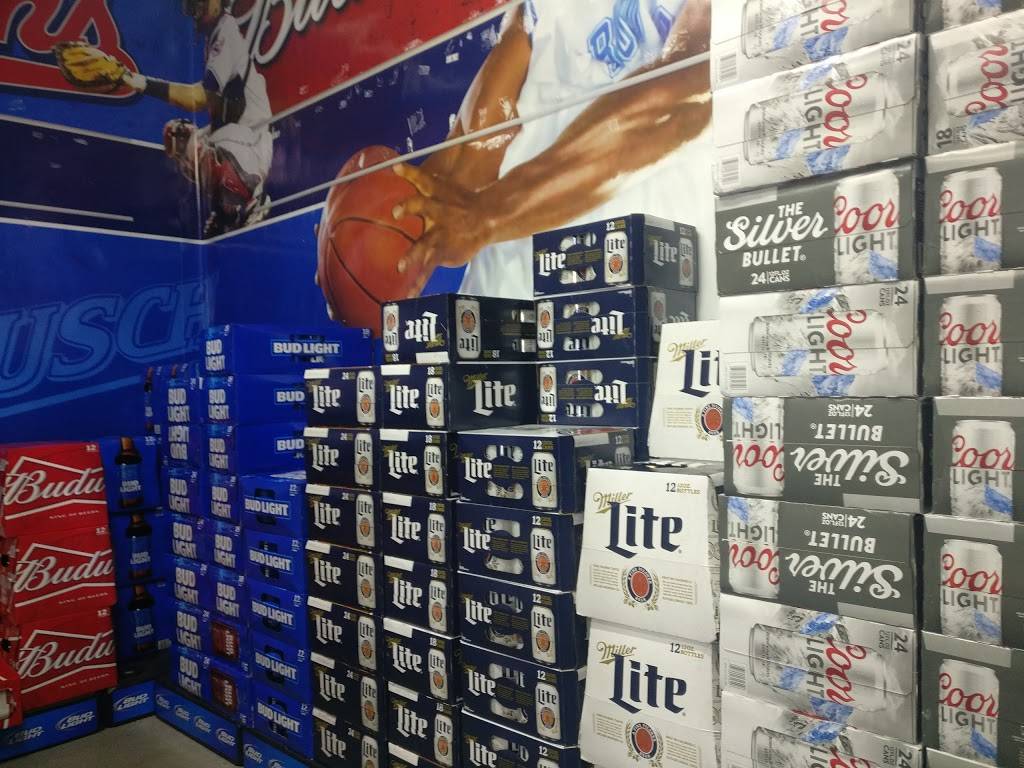 Rocky River Sunmart | meal takeaway | 20045 Lake Rd, Cleveland, OH 44116, USA | 4403316400 OR +1 440-331-6400