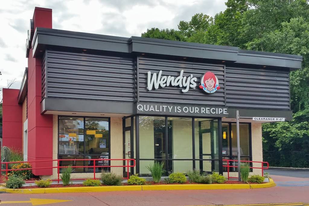 Wendys | restaurant | 33 Saw Mill River Rd, Hawthorne, NY 10532, USA | 9143477619 OR +1 914-347-7619