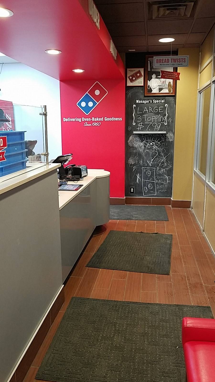 Dominos Pizza | meal delivery | 2815 S 18th St, Lincoln, NE 68502, USA | 4024342388 OR +1 402-434-2388