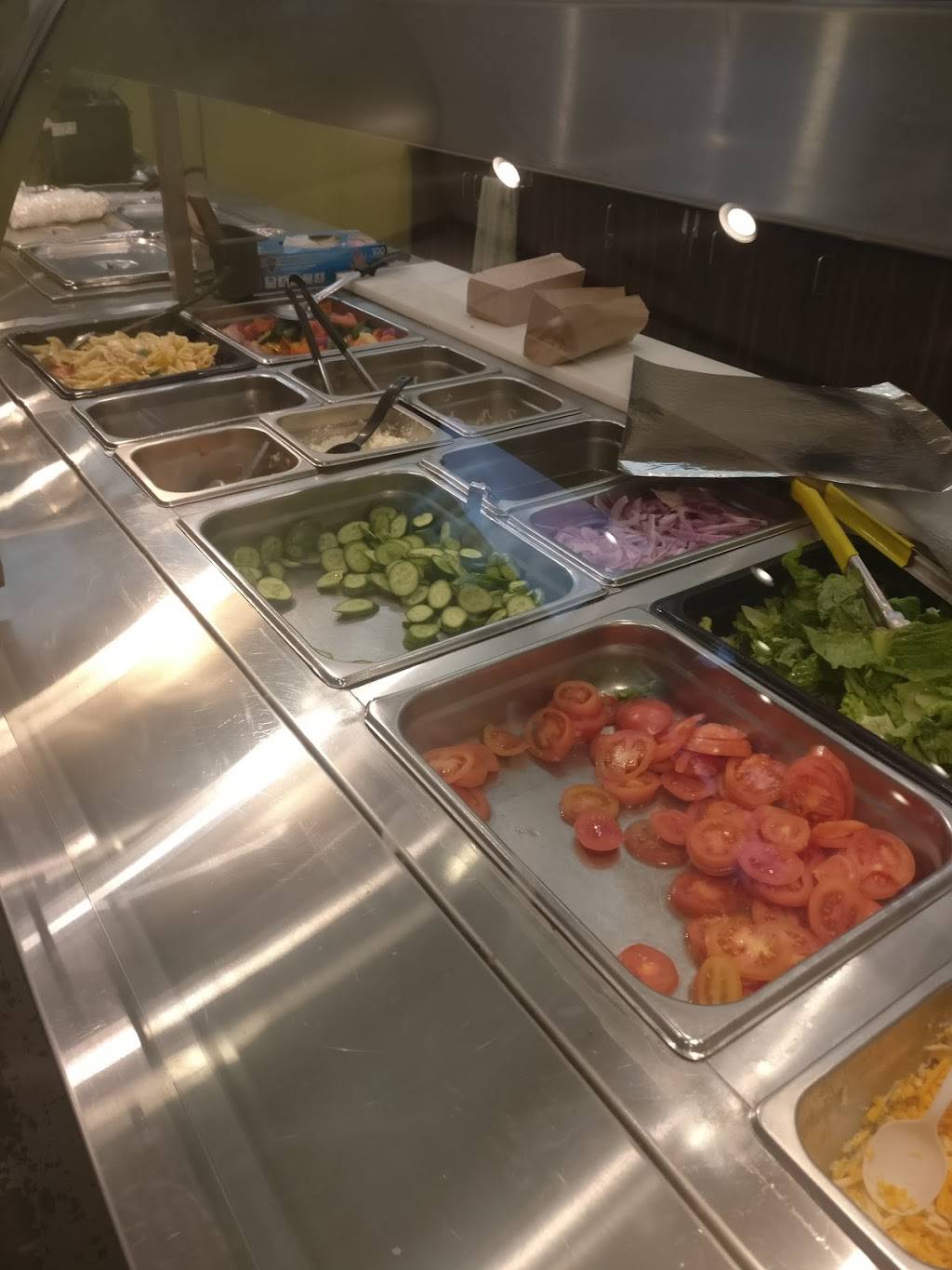 Feta N Olives | restaurant | 16 Yonge St, Toronto, ON M5E 2A1, Canada | 6473523381 OR +1 647-352-3381