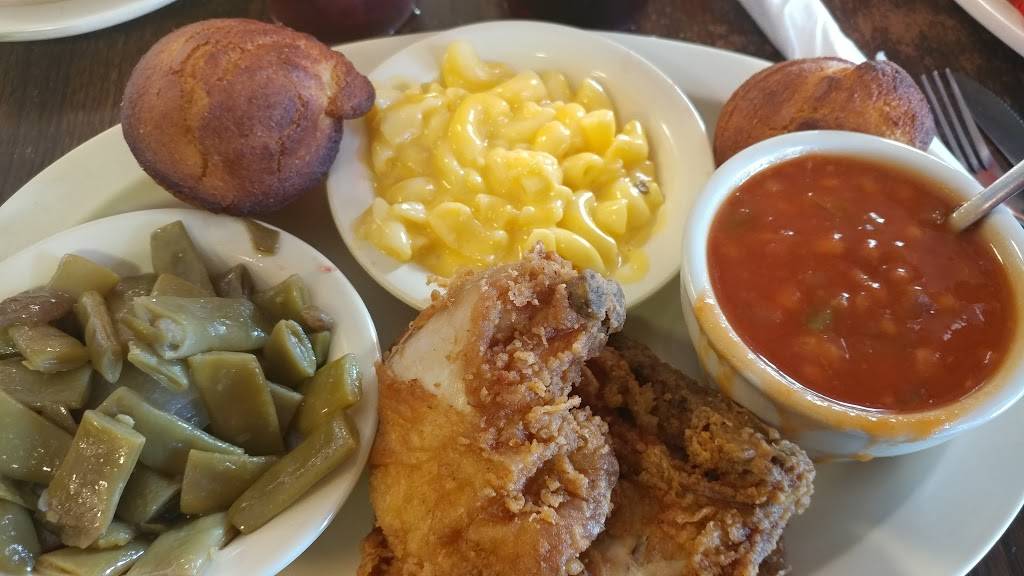 The Wood Shed Bar-B-Q & Restaurant | restaurant | 1821 W 7th St, Hopkinsville, KY 42240, USA | 2708858144 OR +1 270-885-8144