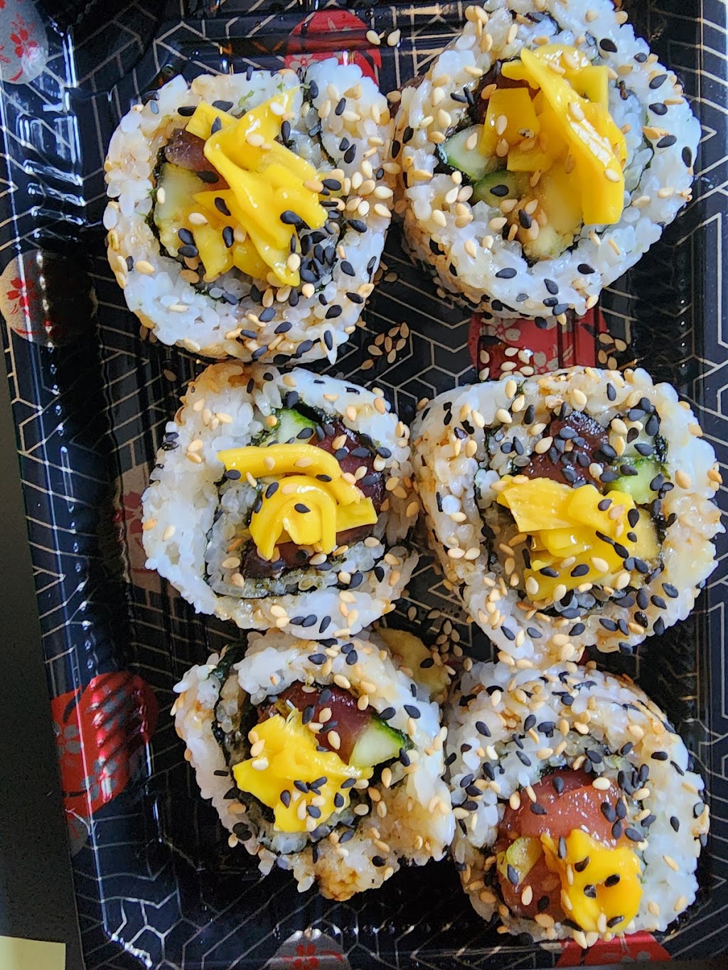 Wholly Bowl & Rolls | restaurant | 1247 S Main St, Lakeport, CA 95453, USA | 7079008534 OR +1 707-900-8534