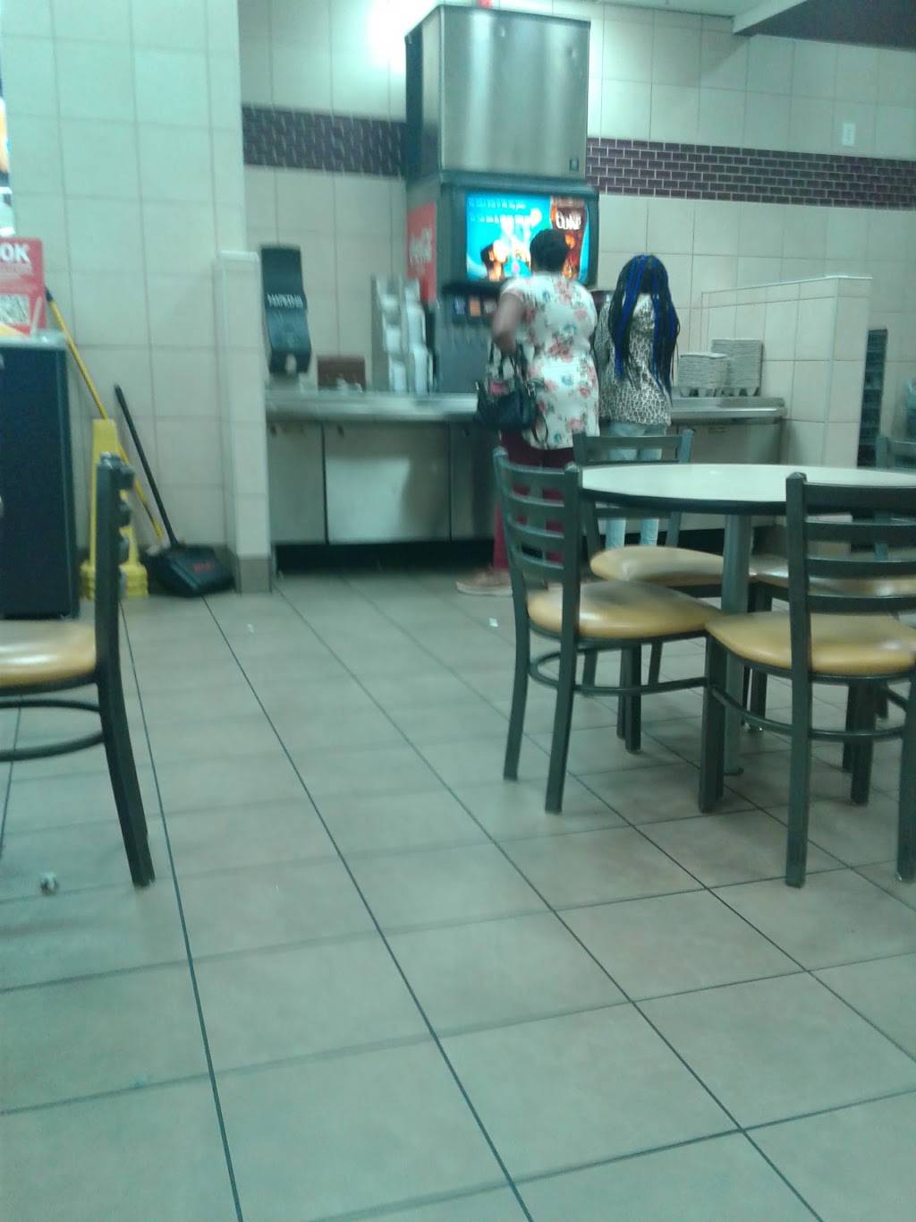 McDonalds | cafe | 1317 N Main St, Summerville, SC 29483, USA | 8438511446 OR +1 843-851-1446