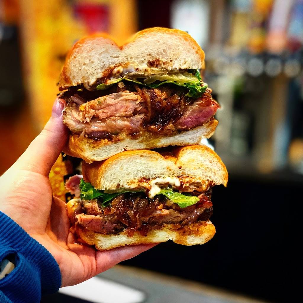 Fat City Brew & BBQ | restaurant | 1740 Pacific Ave, Stockton, CA 95204, USA | 2093234920 OR +1 209-323-4920