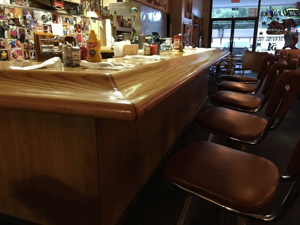 Fat Jacks Deli & Pub | meal takeaway | 2940 Florida Ave S, Lakeland, FL 33803, USA | 8636870262 OR +1 863-687-0262