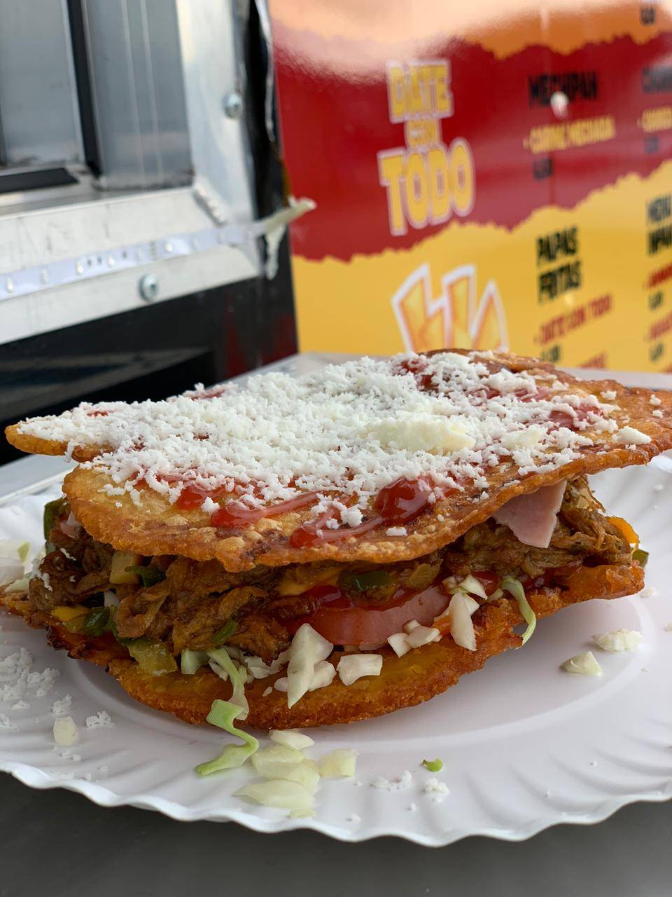 Date con todo | restaurant | 2255 U.S. Hwy 17-92 N, Haines City, FL 33844, USA | 4077916478 OR +1 407-791-6478