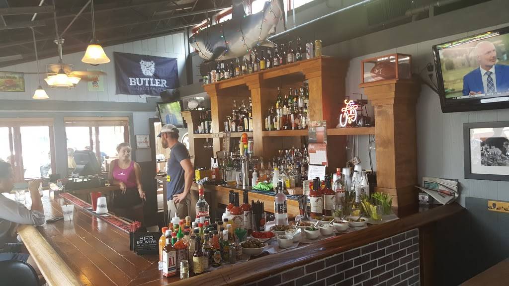 Flatwater | restaurant | 832 E Westfield Blvd, Indianapolis, IN 46220, USA | 3172575466 OR +1 317-257-5466