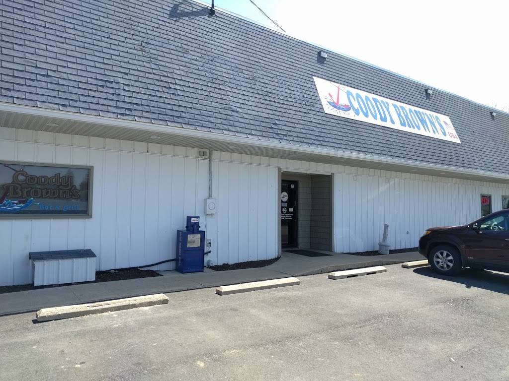 Coody Browns | restaurant | 1510 E 700 S, Wolcottville, IN 46795, USA | 2608542425 OR +1 260-854-2425