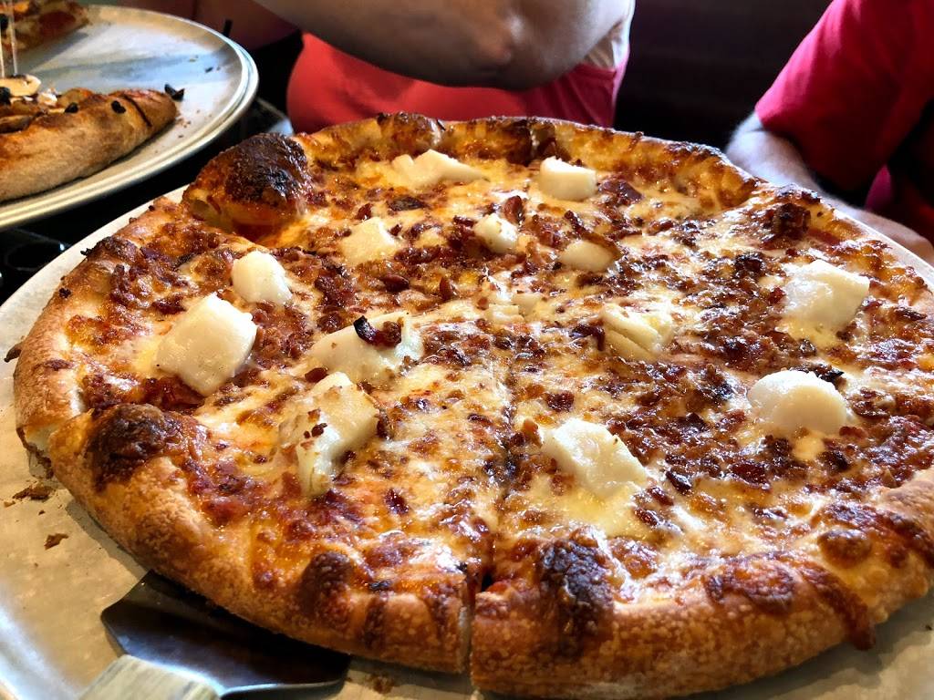 Stone Loven Pizza | restaurant | 280 Underpass Rd, Brewster, MA 02631, USA | 5088969400 OR +1 508-896-9400