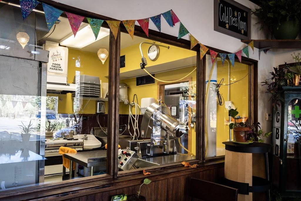 Songbird Juice Co. | restaurant | 1617 Briggs St, Wichita, KS 67203, USA | 3168662473 OR +1 316-866-2473