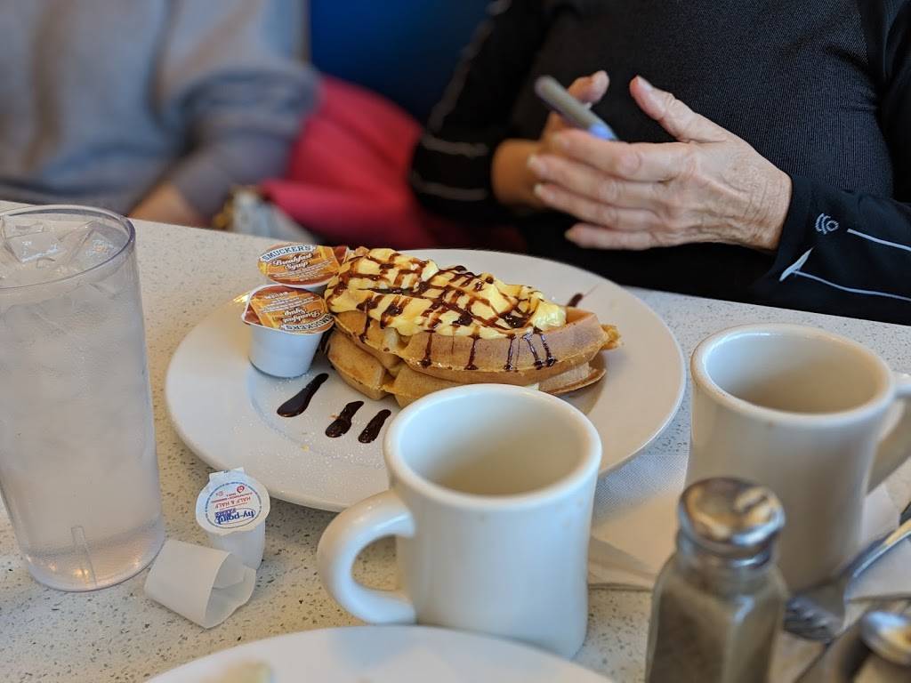 Fishtown Diner | restaurant | 2424 E York St, Philadelphia, PA 19125, USA | 2154262424 OR +1 215-426-2424