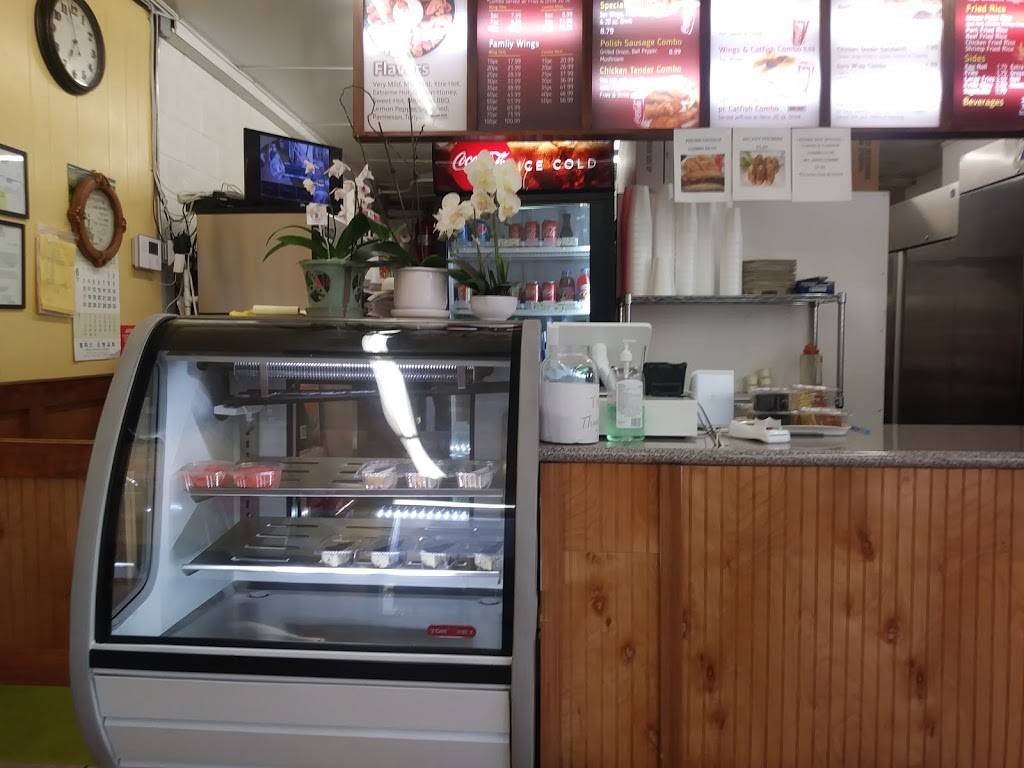 Habees Wing & Deli | restaurant | 3670 Summer Ave, Memphis, TN 38122, USA | 9014522300 OR +1 901-452-2300