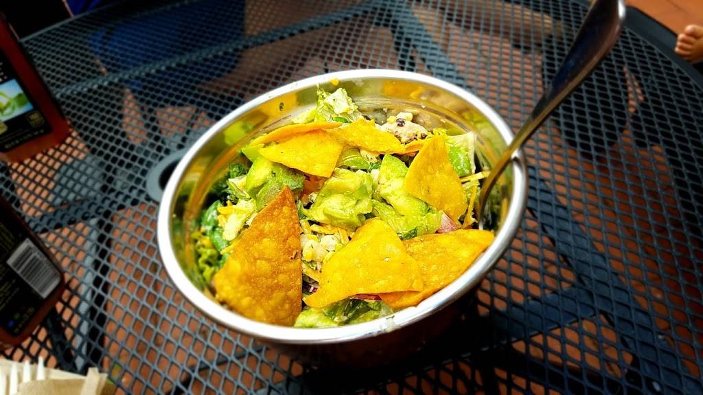 The Salad Maker | restaurant | 300 E Market St, Charlottesville, VA 22902, USA | 4342845523 OR +1 434-284-5523