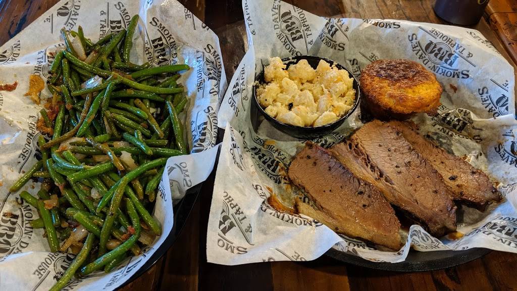Smokin Daves BBQ & Brew | restaurant | 7685 E Arapahoe Rd, Centennial, CO 80112, USA | 7207285769 OR +1 720-728-5769