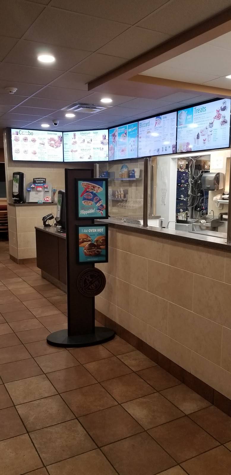 Dairy Queen Grill & Chill | restaurant | 2200 W Main St, Marion, IL 62959, USA | 6189975180 OR +1 618-997-5180