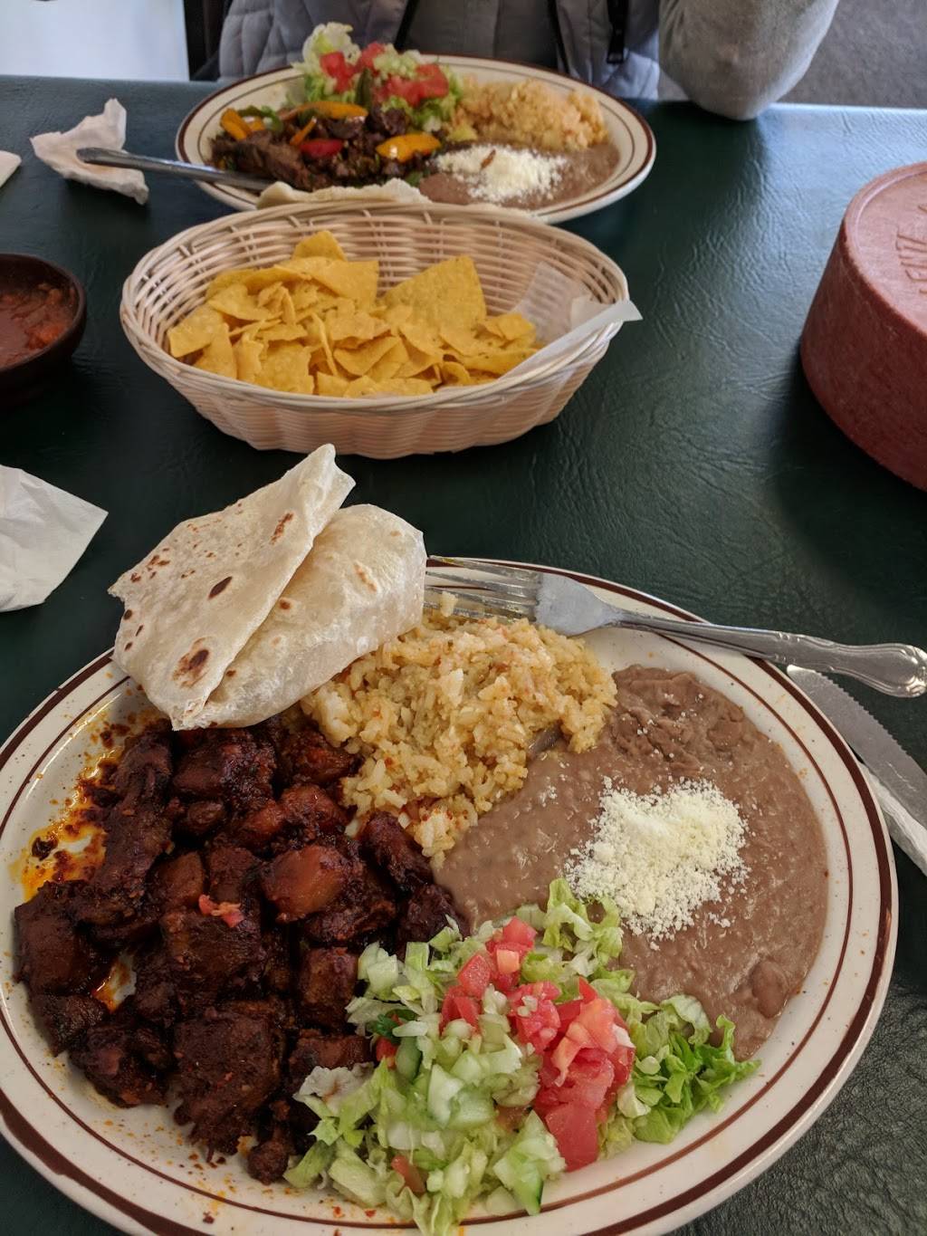 El Bacanora Restaurant | restaurant | 270 Commercial St, Portola, CA 96122, USA | 5308324058 OR +1 530-832-4058