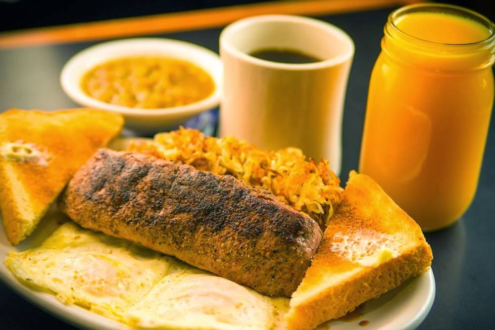 Kings Chef Diner | restaurant | 131 E Bijou St, Colorado Springs, CO 80903, USA | 7196365010 OR +1 719-636-5010