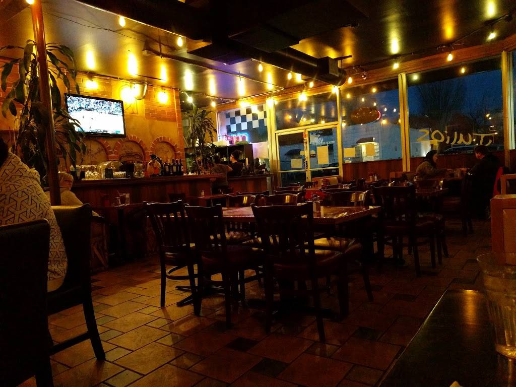 Julios Restaurant | restaurant | 10023 NE 183rd St, Bothell, WA 98011, USA | 4254851769 OR +1 425-485-1769