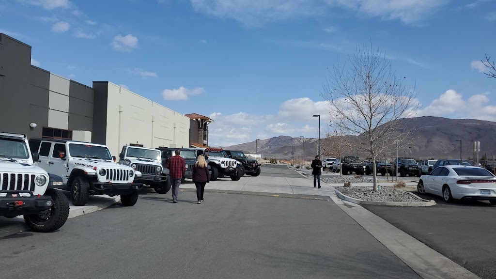 SOUTH-40- | RENOS PREMIUM FAMILY FUN CENTER | BAR & GRILLE | restaurant | 1445 S Meadows Pkwy, Reno, NV 89521, USA | 7758009070 OR +1 775-800-9070