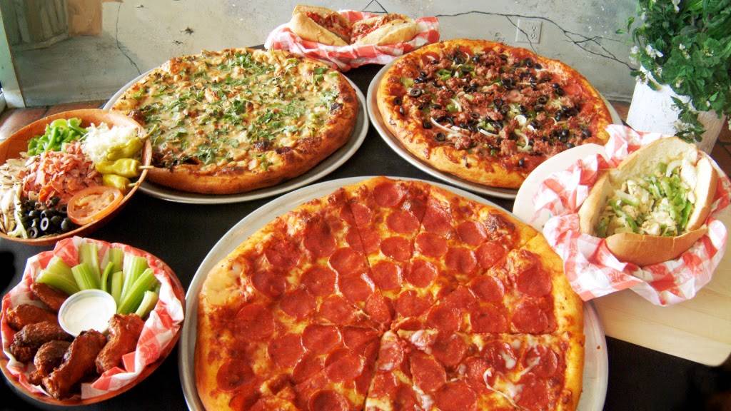 Zitos Pizza | restaurant | 2036 N Tustin St, Orange, CA 92865, USA | 7149746191 OR +1 714-974-6191