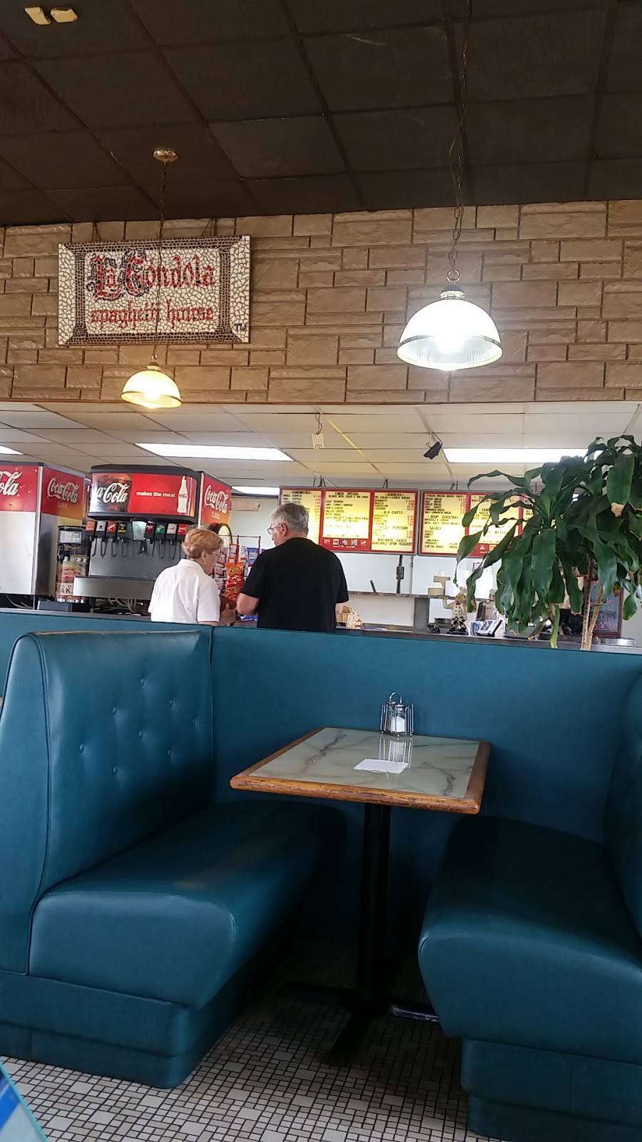 La Gondola Spaghetti House | restaurant | 914 N Henderson St, Galesburg, IL 61401, USA | 3093439988 OR +1 309-343-9988