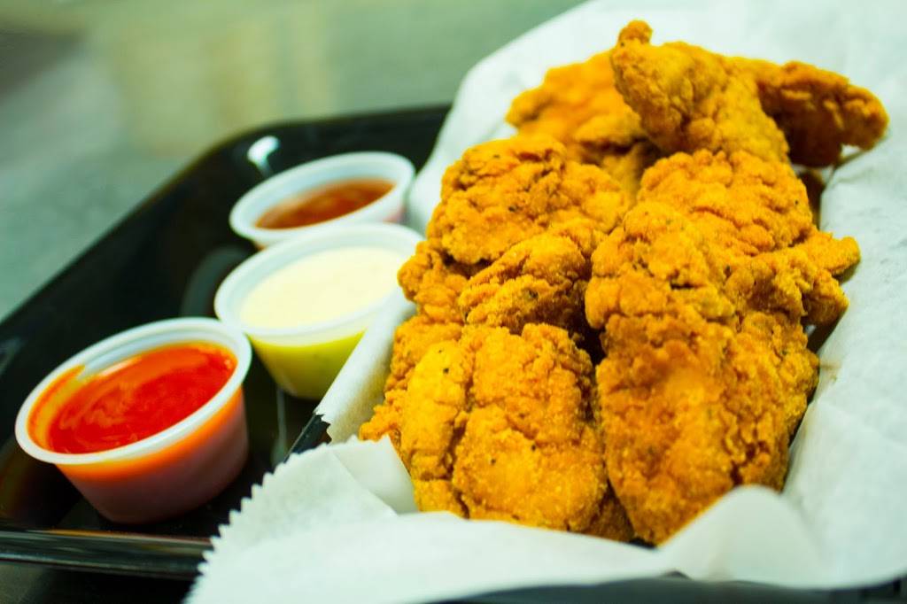 Ropas Chicago Style Pizza | restaurant | 4512 Rib Mountain Dr, Wausau, WI 54401, USA | 7153597999 OR +1 715-359-7999