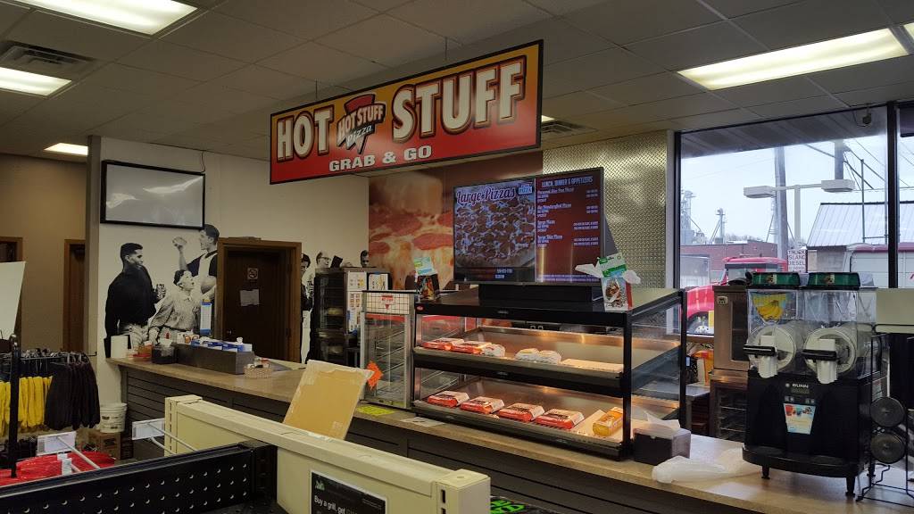 Hot Stuff Pizza | restaurant | 234 S Main St, Seymour, WI 54165, USA | 9208337790 OR +1 920-833-7790