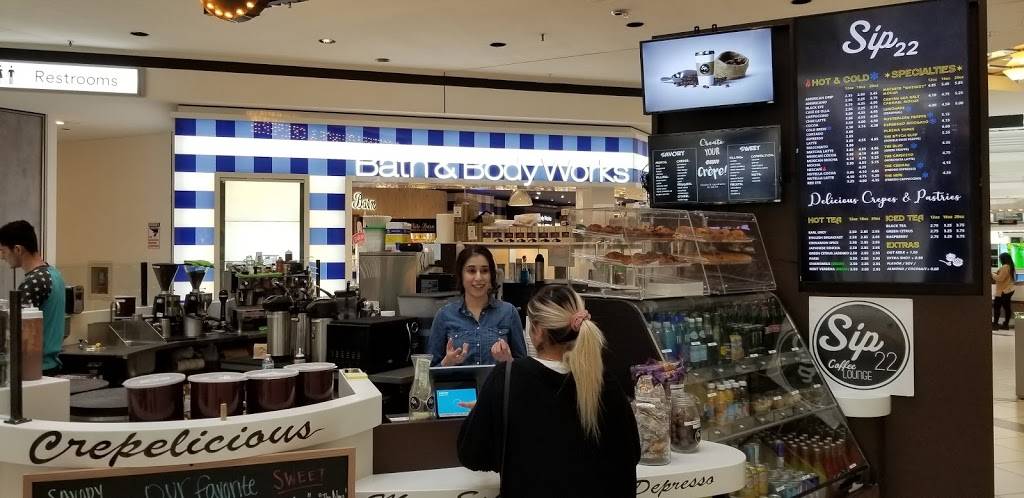 Sip 22 Coffee Lounge & Creperie | cafe | 5 Woodfield Mall, Schaumburg, IL 60173, USA | 2245208944 OR +1 224-520-8944