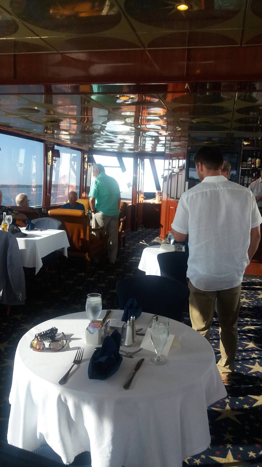 The Cove | restaurant | 17260 Harbour Pointe Dr, Fort Myers, FL 33908, USA | 2394664000 OR +1 239-466-4000