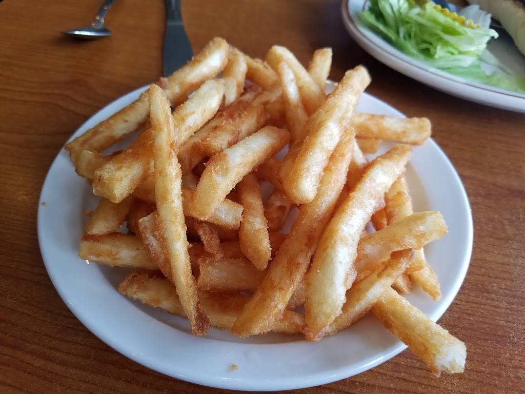 Sunset Family Restaurant | restaurant | 1202 W Main St, Manchester, IA 52057, USA | 5639271697 OR +1 563-927-1697