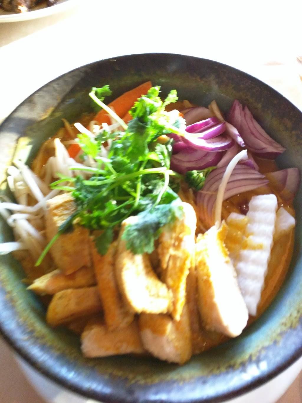 Trader Vics Emeryville | restaurant | 9 Anchor Dr, Emeryville, CA 94608, USA | 5106533400 OR +1 510-653-3400